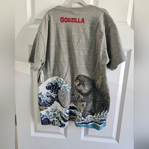 Godzilla Toho Japan t shirt size L Epcot Disney